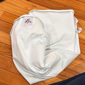 Ollie swaddle - light light blue